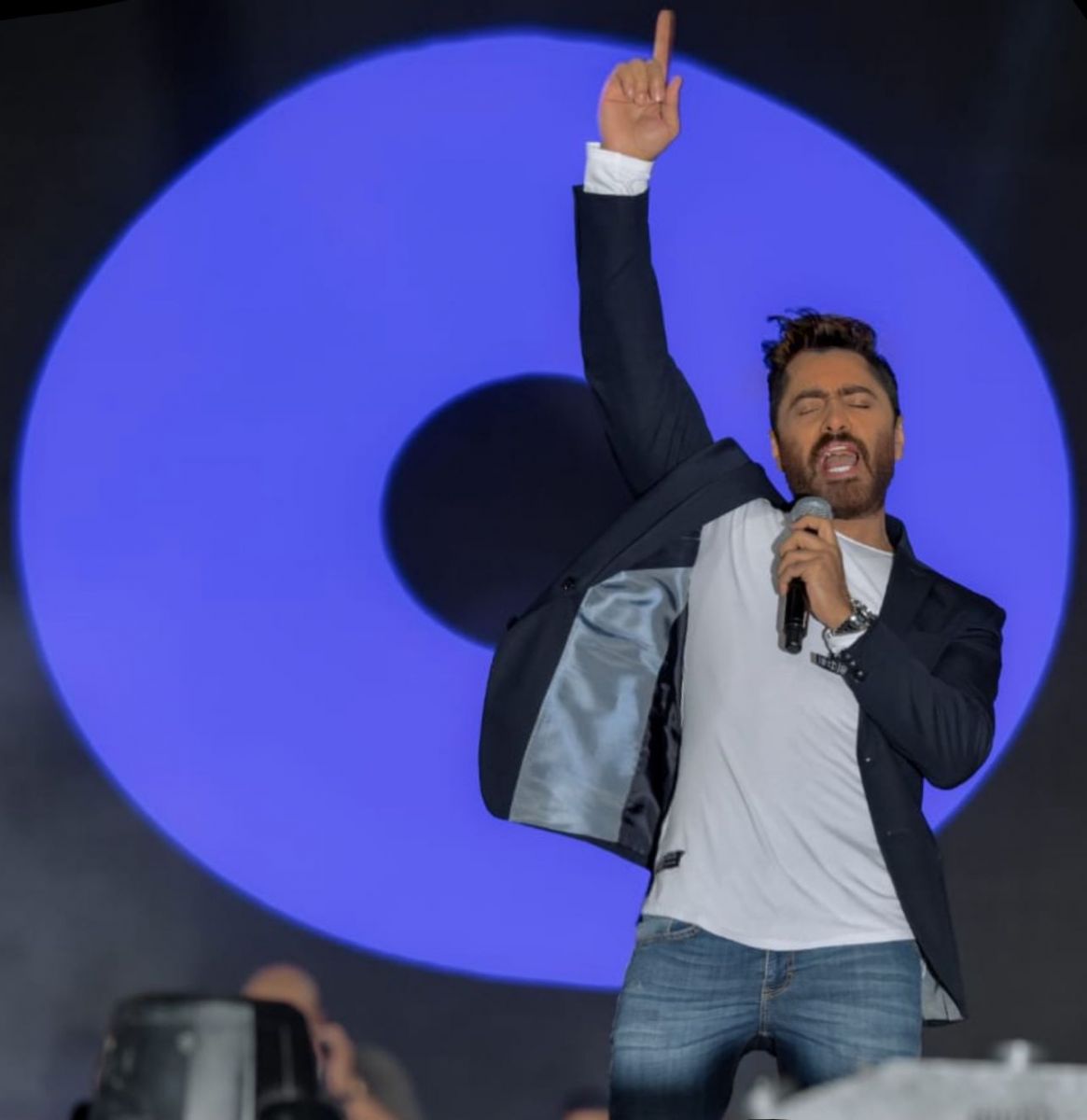 تامر حسني في الحفله