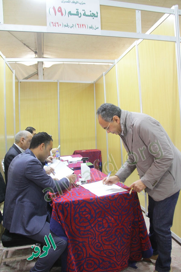 هاني سري الدين يدلي بصوته في انتخابات رئاسة الوفد 2022.. صور