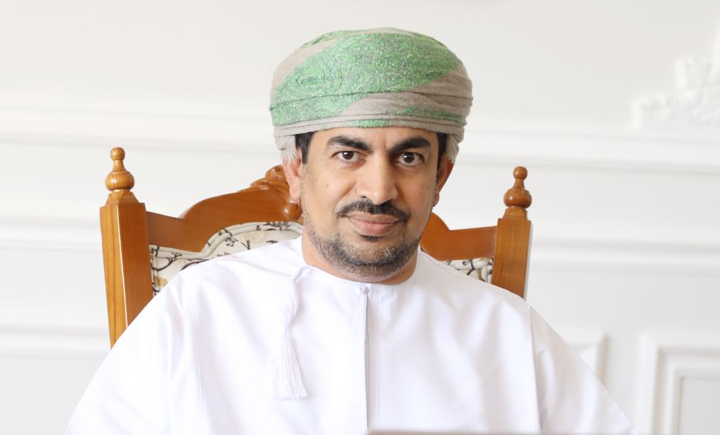 وزير الإعلام العماني