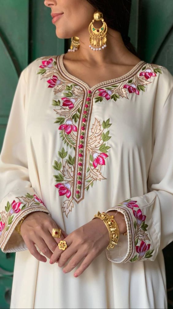 عبايات خروج