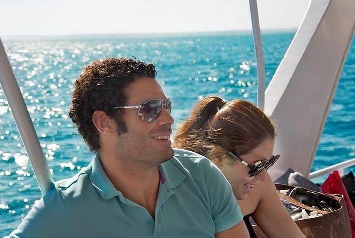 لقاء الخميسي تتحامي بمحمد عبدالمنصف