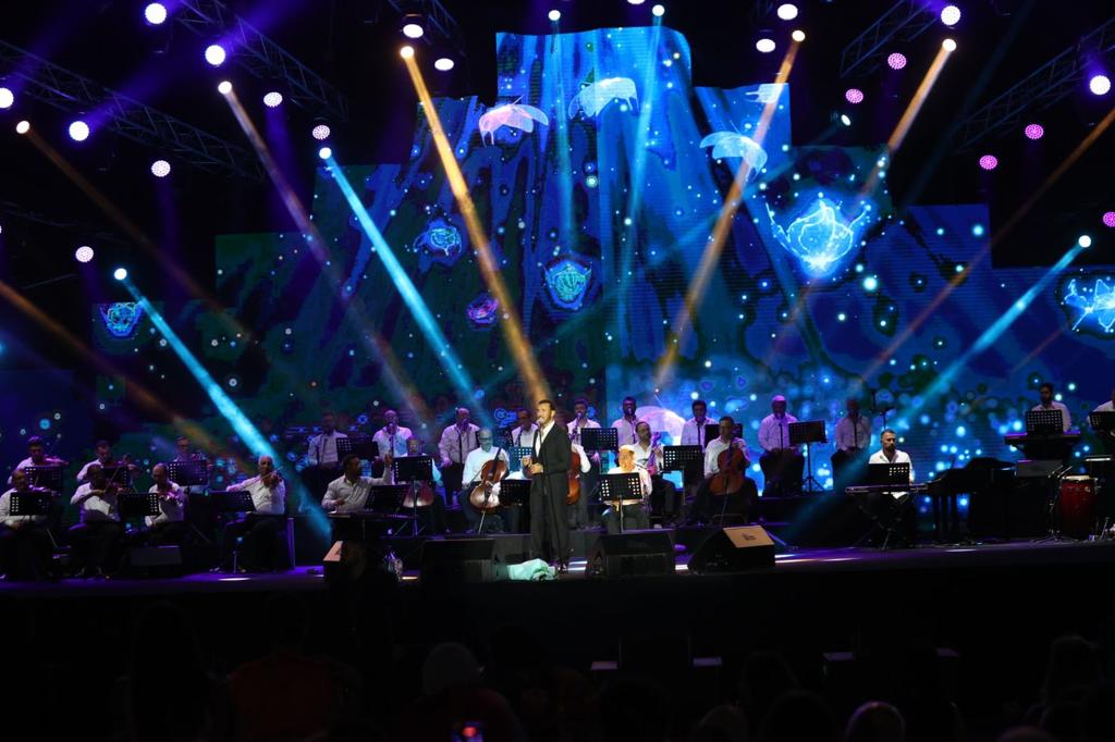 كاظم الساهر يشعل حفله بأجمل اغنياته.. صور