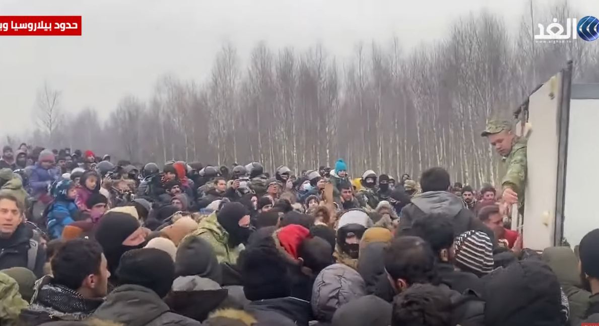 ماكرون والسيسي