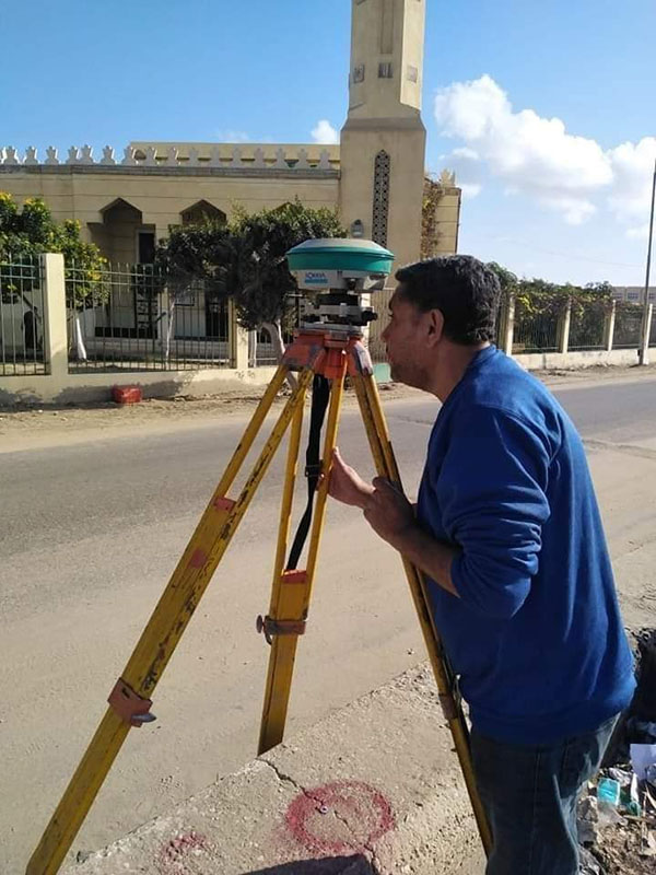 وزير الري يستعرض دور هيئة المساحة فى البناء والتعمير