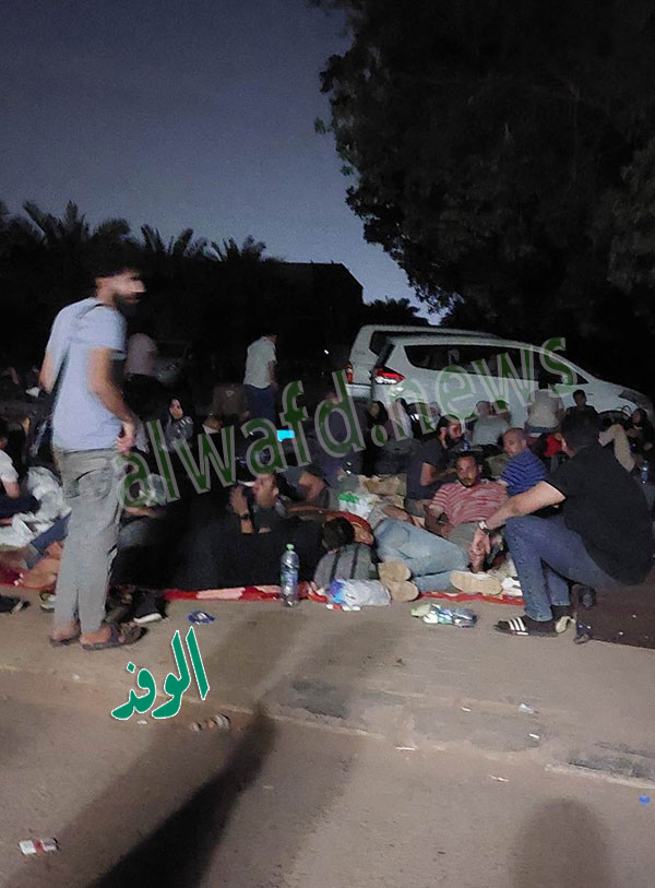 معاناة المصريين في العودة للقاهرة.. تكلفة مرتفعة وآمال مربوطة بأرض  المحروسة