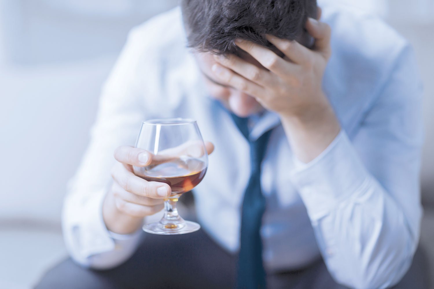 علاج ادمان الكحول