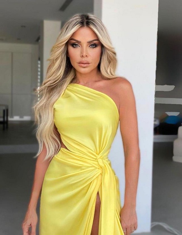رزان مغربي