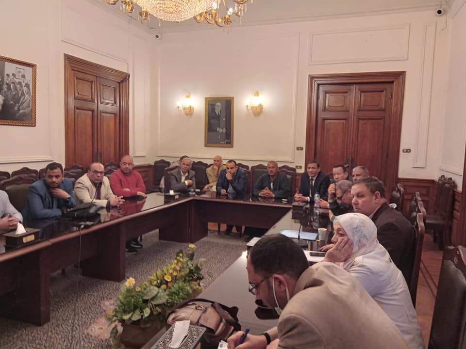 رئيس الوفد يجتمع بأعضاء اللجنة العامة في كفر الشيخ