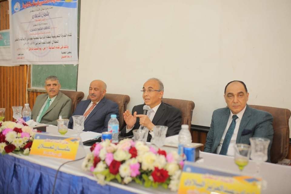 رئيس جامعة الزقازيق يشارك طلاب علوم ذوي الإعاقة 