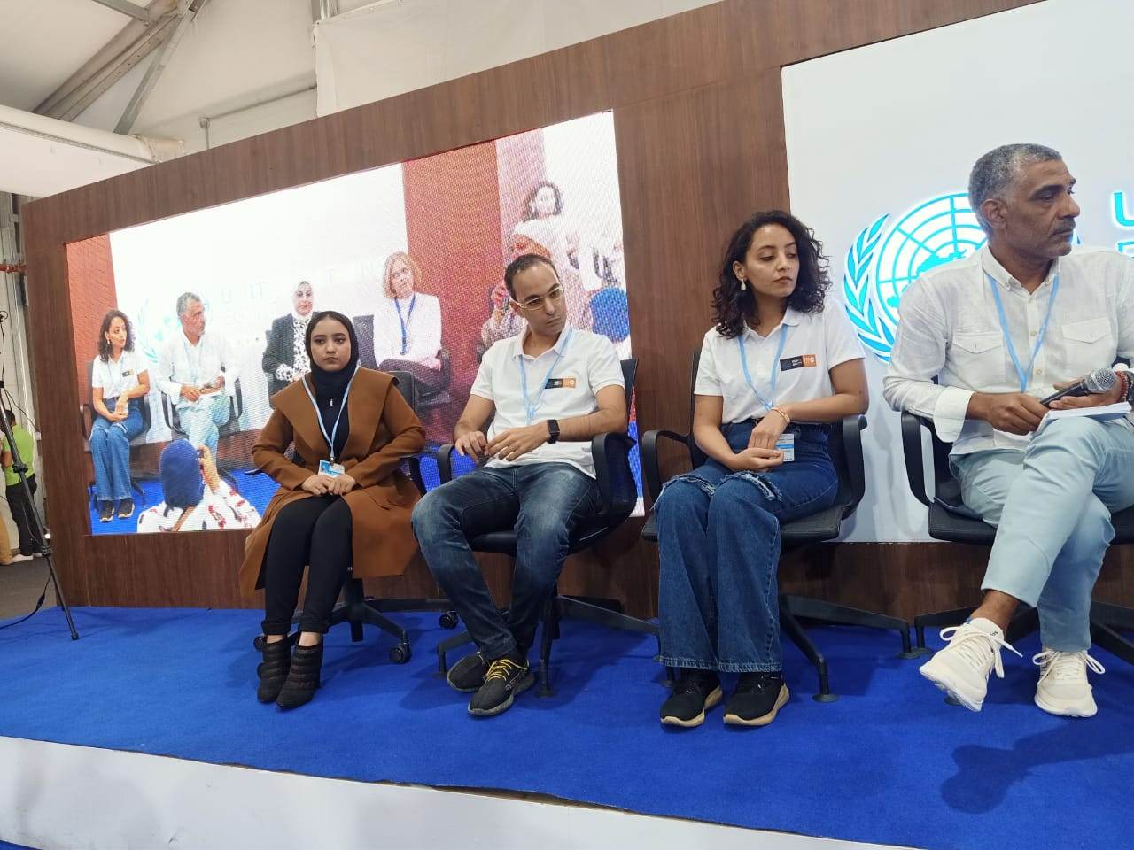 وزارة الشباب والرياضة تشارك في جلسة مع صندوق الأمم المتحدة للسكان بجناح الأمم المتحدة بالمنطقة الزرقاء