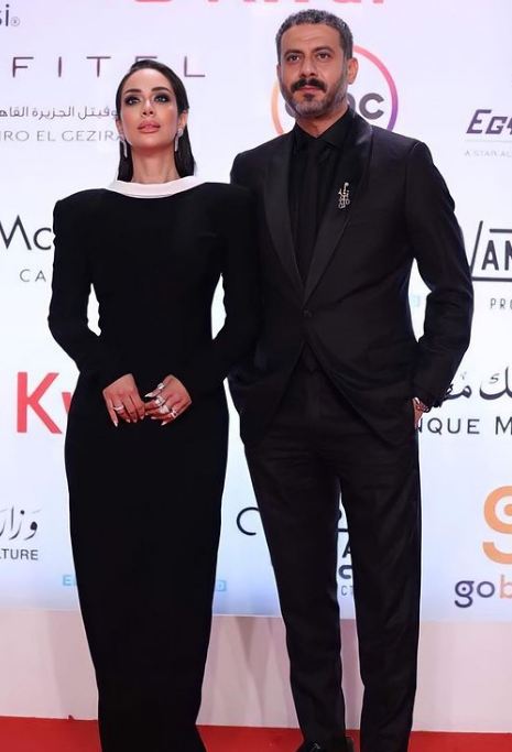  لقاء الخميسي