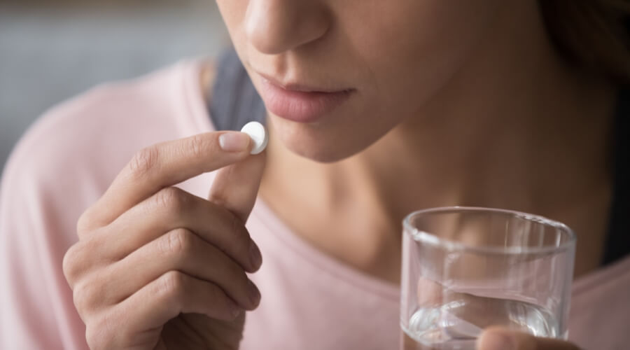 فيتامينات من الضروري تناولها عند الإصابة بمتحور أوميكرون