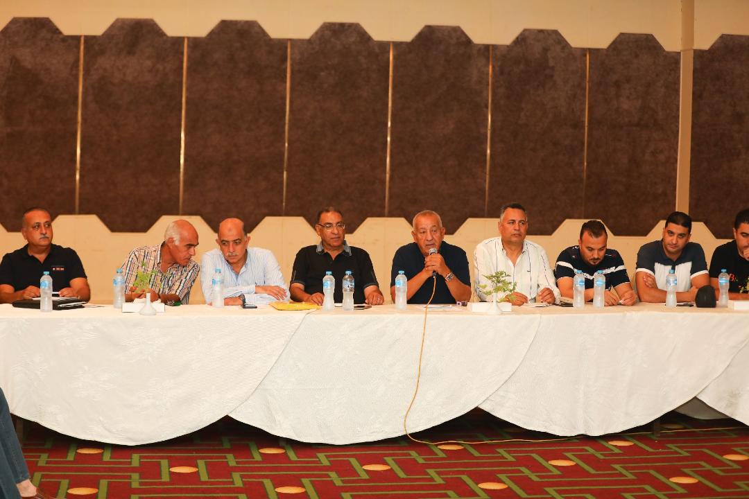 "أبو على" يجتمع بالأجهزة الفنية لقطاعي البراعم والناشئين بالمصرى
