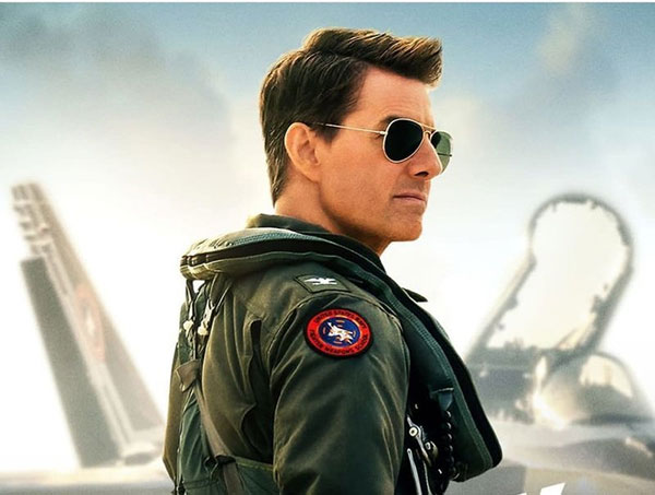 النجم  توم كروز