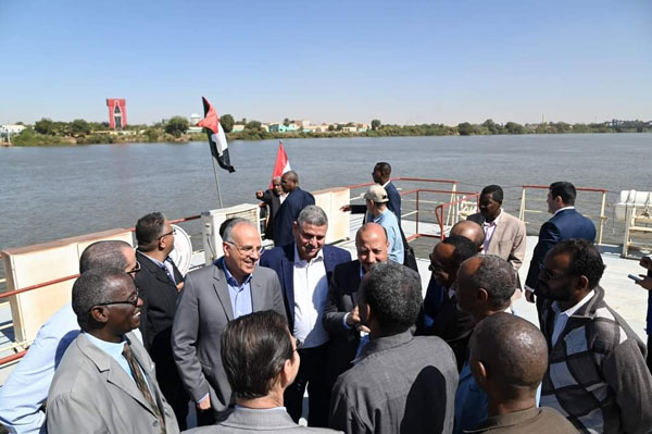 وزيرا الري المصري والسوداني يتفقدان محطة قياس الخرطوم على النيل الأزرق