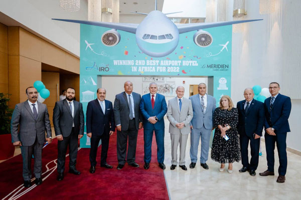 لو ميريديان القاهرة يحتفل بتصنيفه ثاني أفضل فنادق المطارات في إفريقيا